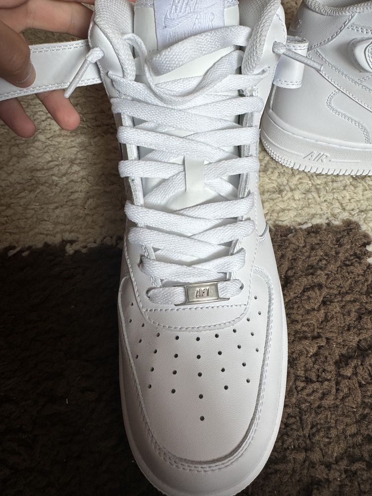 air force 1 mid 0’7 TRIPLE WHITE *NOI*