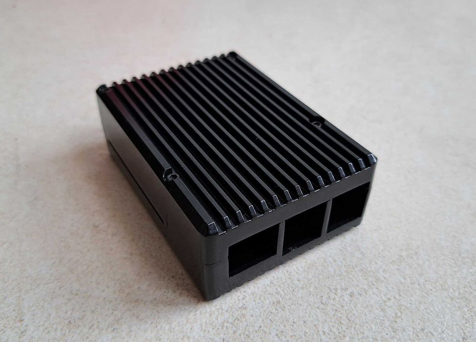 Carcasa metalica pentru Raspberry Pi 4B