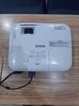 Proyektor (Epson)