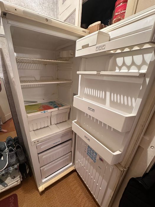 Холодильник “Stinol”