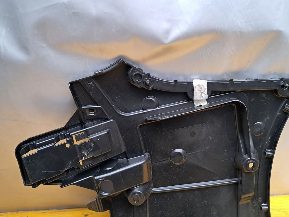 Държач за броня бмв г 31  BMW G31