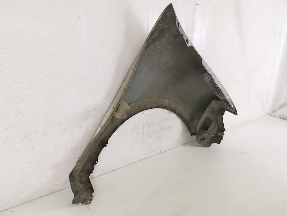 Ляв преден калник Дачия Логан 2 / Dacia Logan 2 [ - ] Без отвор за миг