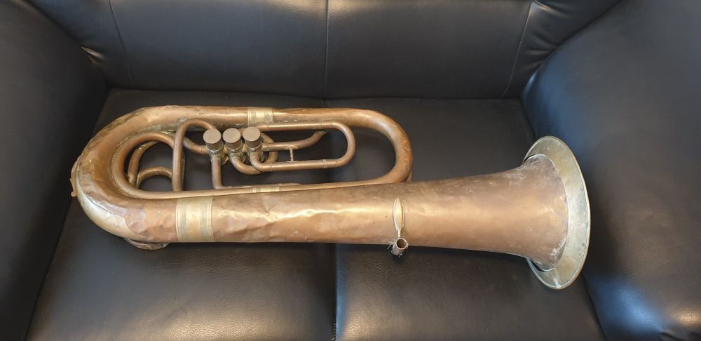 Instrument muzical vintage Brass