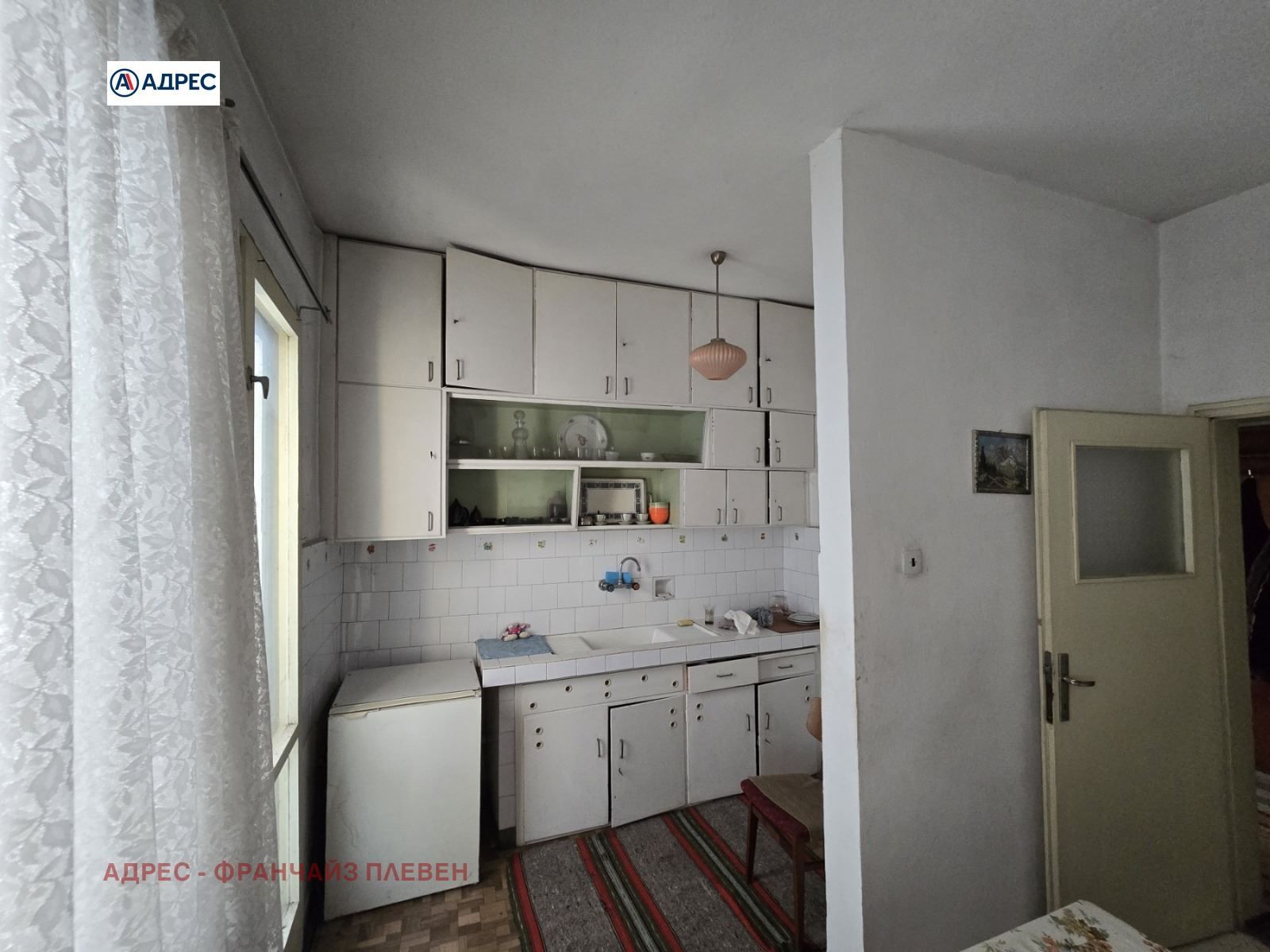 Етаж от къща в Плевен-Широк център площ 105 цена 145000