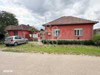 Casa de vanzare la 22 km de Oradea, Santaul Mare, Bihor