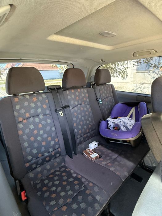 Vând sau schimb Mercedes-Benz Vito 3.0 CDI