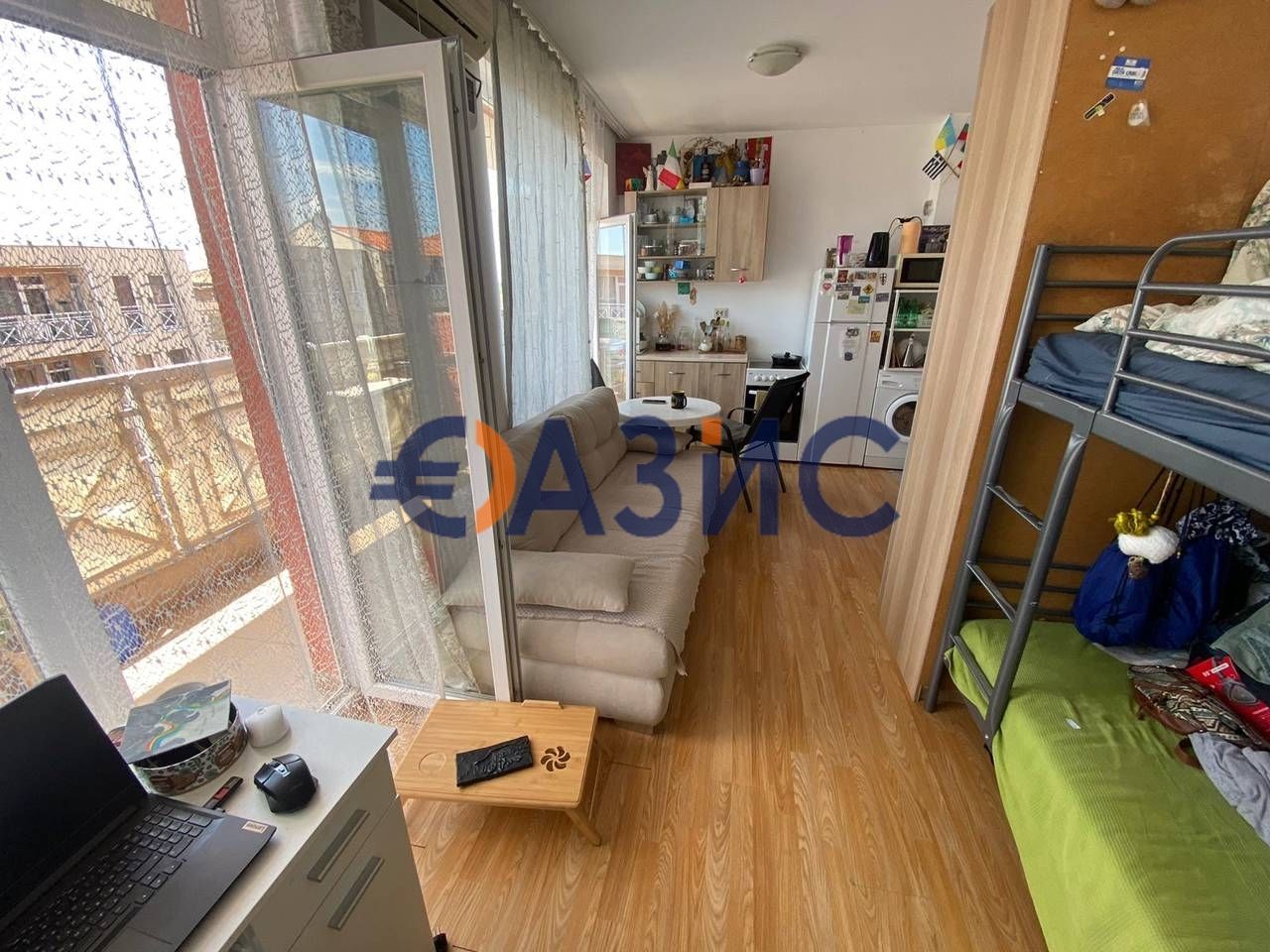 # 33268700 студио в Слънчев ден 6. Общо: 39кв м, 4ет,