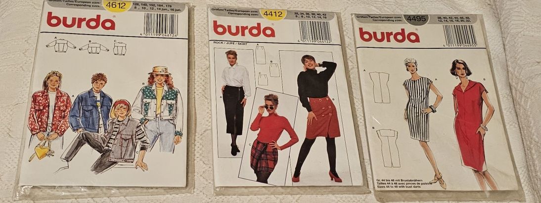 Енциклопедия България и 6бр.книжки за плетива и 3бр.на burda