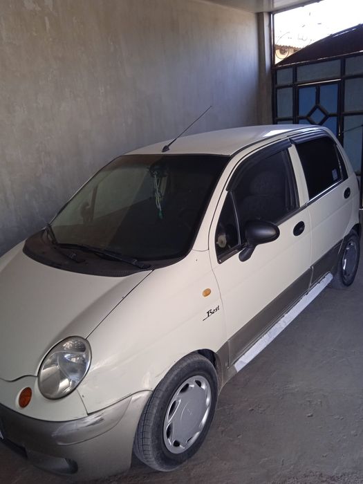 Matiz best moshina sotiladi narxi kelishiladi