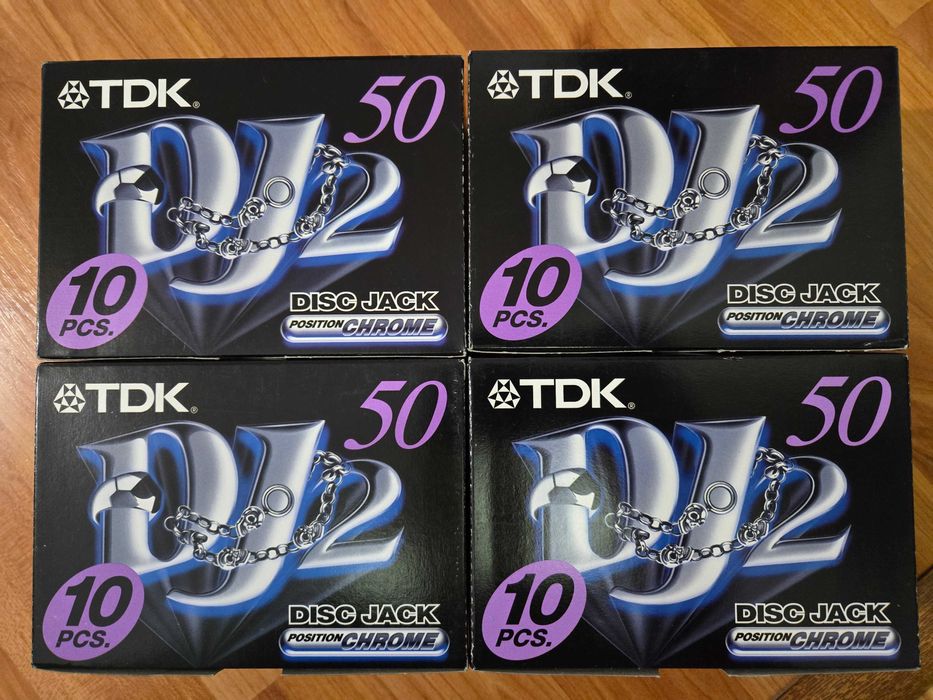 Casete audio sigilate SONY si TDK