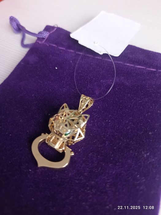 Продам жёлтый золотой Кулон барс Италия 585