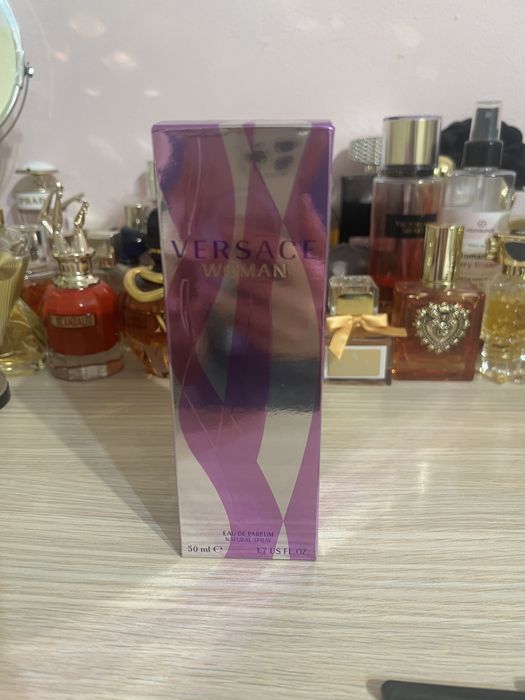 Parfum nou cutie Versace woman 50 ml original
