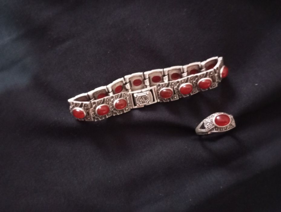 Продаю, Женский Браслет и Кольцо, Серебро 925 пр.с Камнями.