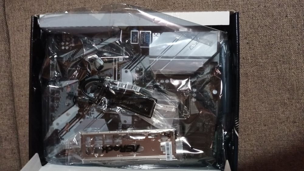 Placa de baza Asrok B365 Pro4