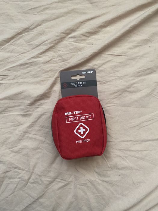 First aid kit чантичка
