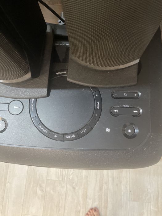 Продам колонку с микрофонами