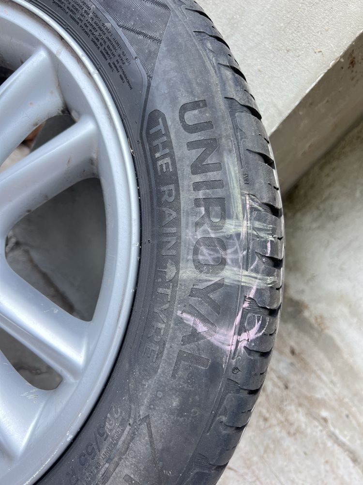 Летни гуми 205/55/ R16 91H UNIROYAL 4 бр. + Лети джанти 4 бр.