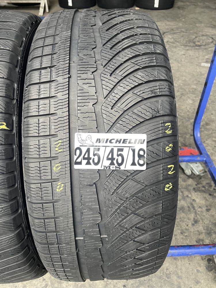 245/45/18 Michelin M+S