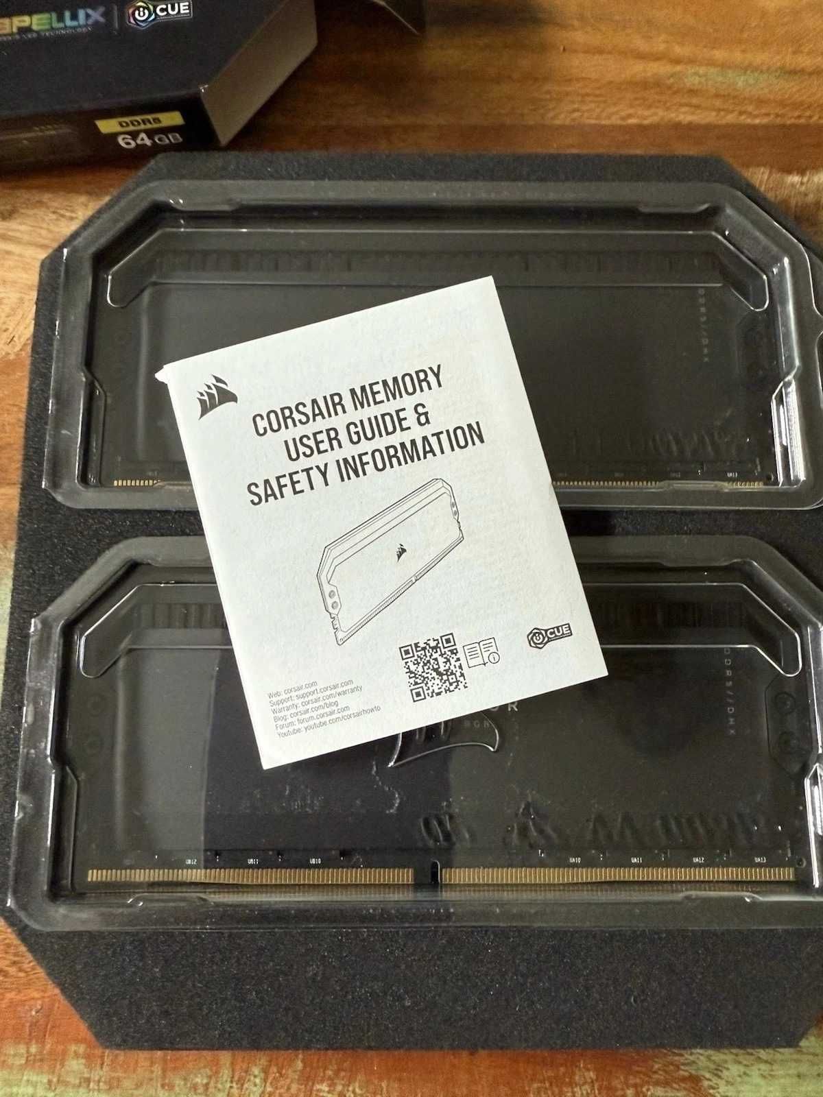 Рам памет Corsair Dominator Platinum RGB 2x32GB 64GB 5600MHZ DDR5