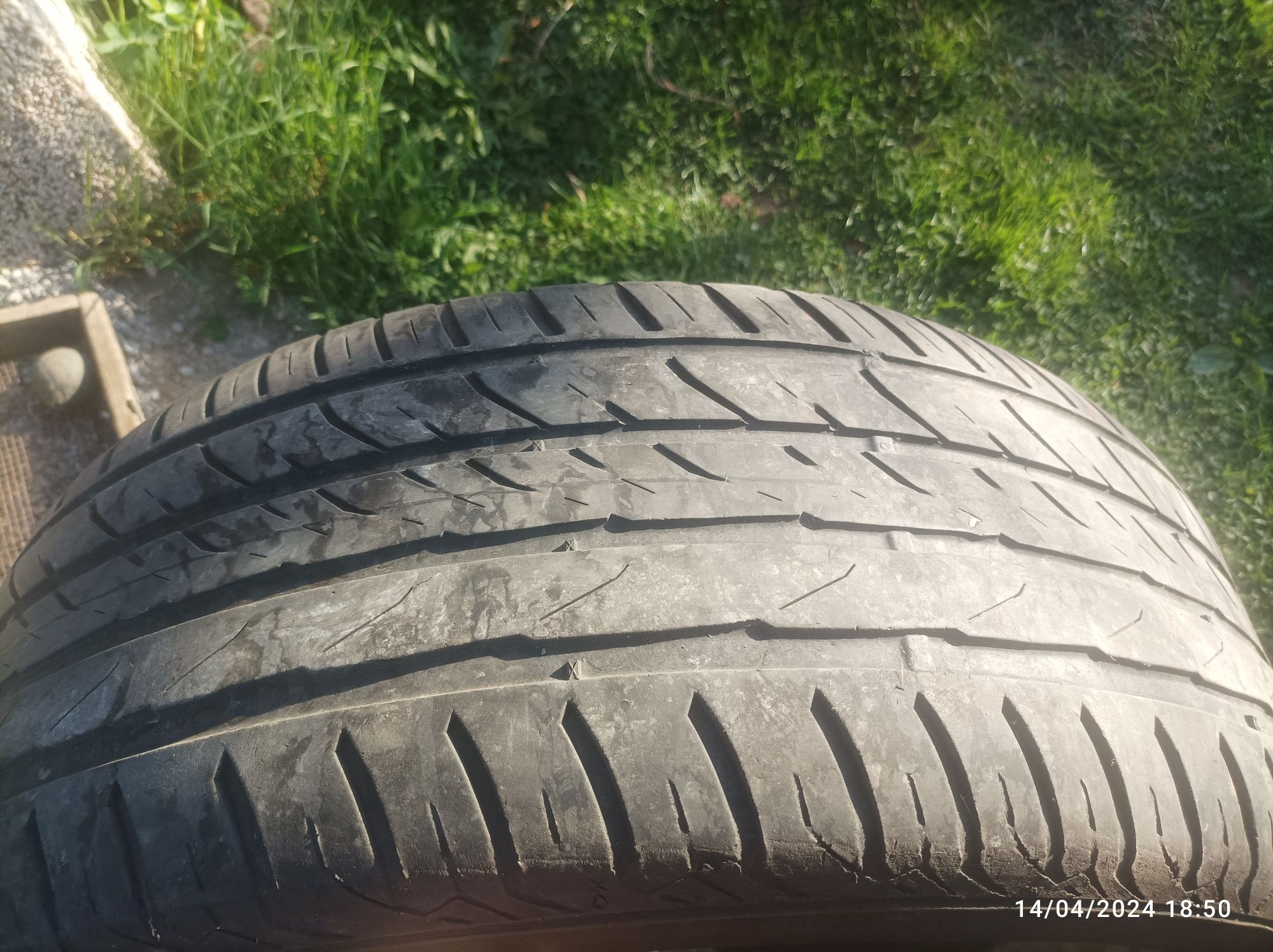 Продавам гуми 255/55/18