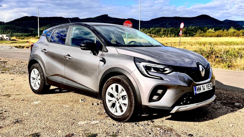 Renault Captur Renault Captur 1.6B Hybrid 2023  in garanție