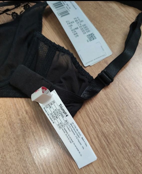 Sutien Triumph Beauty Full Couture W mărimea 70E