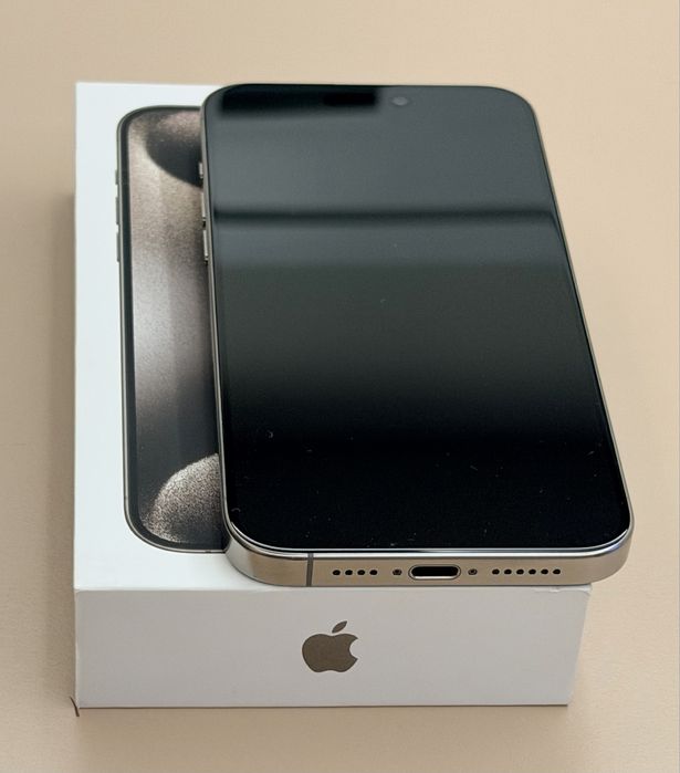 iPhone 15 Pro Max, Natural Titanium, 256GB