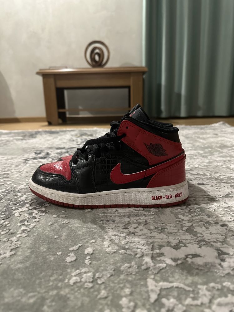 jordan 1 mid patent bred copii