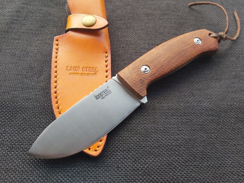 Италиански ловен нож LION STEEL,M3 ST Wood Santos,кожена кания,LN407