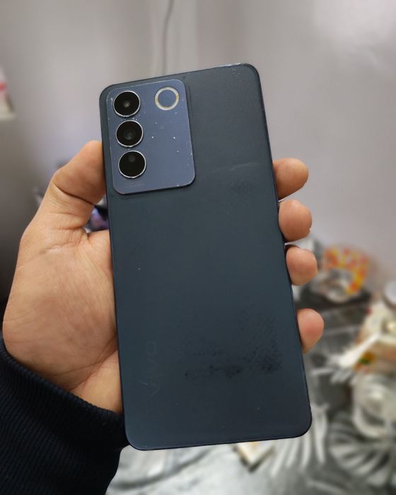 Vivo v27e  8/256