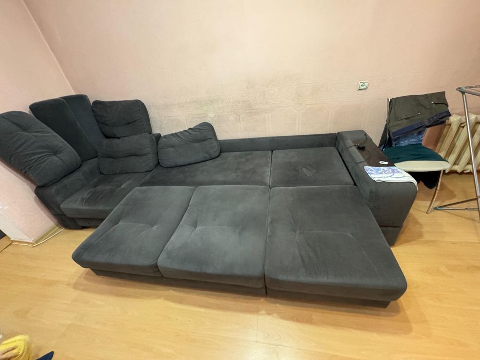 Продам срочно диван