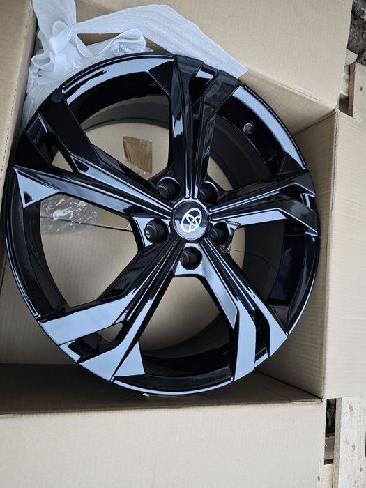 Jante de aliaj pentru toyota pe 18 marca rc wheels  model dalton