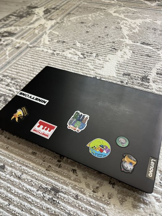 Ноутбук новый Lenovo