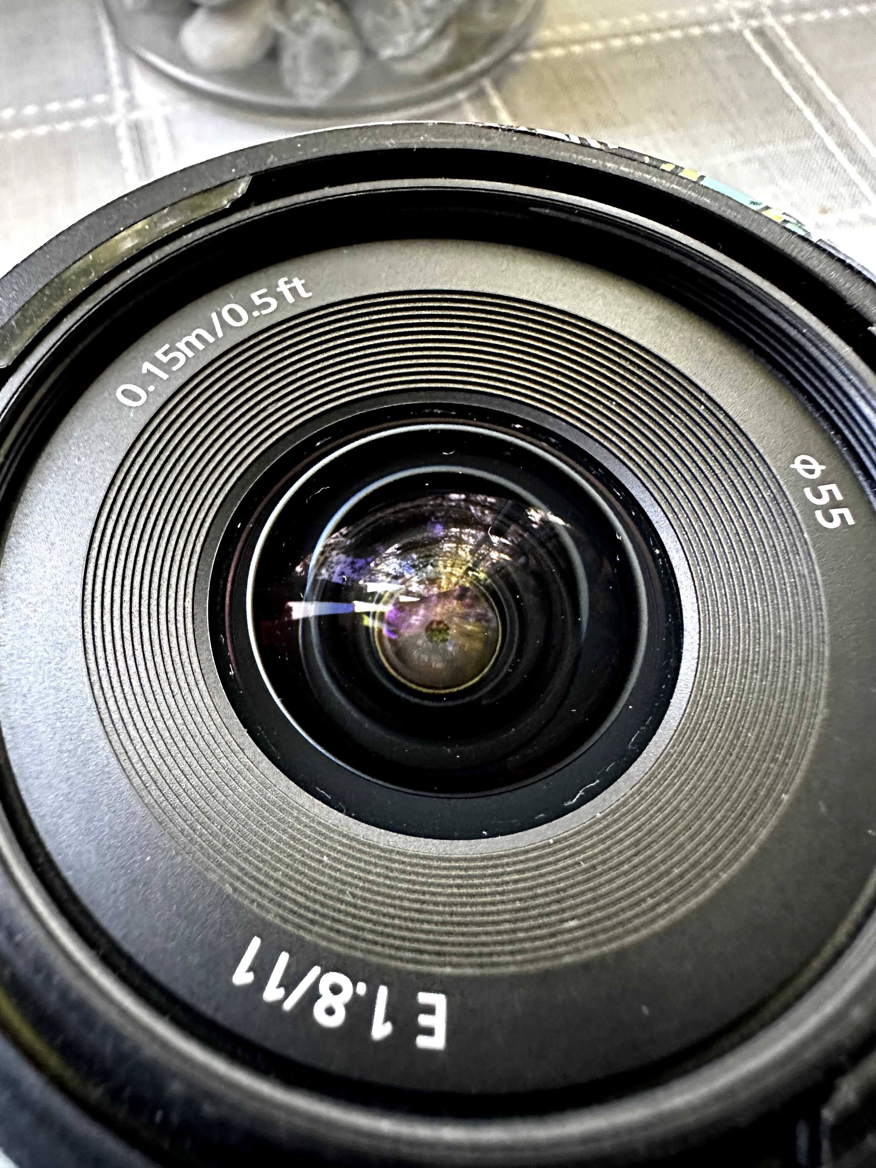 Lens Sony 11mm F1.8