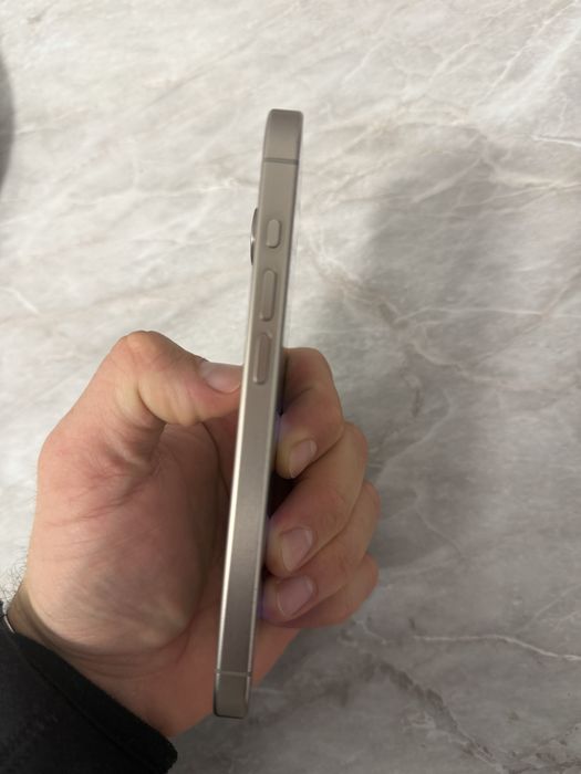 Iphone 15 pro 256 gb