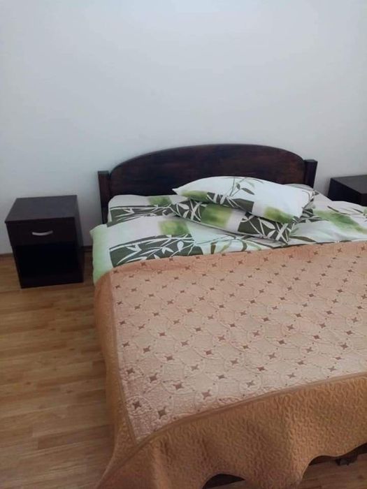 Închiriez Cabana