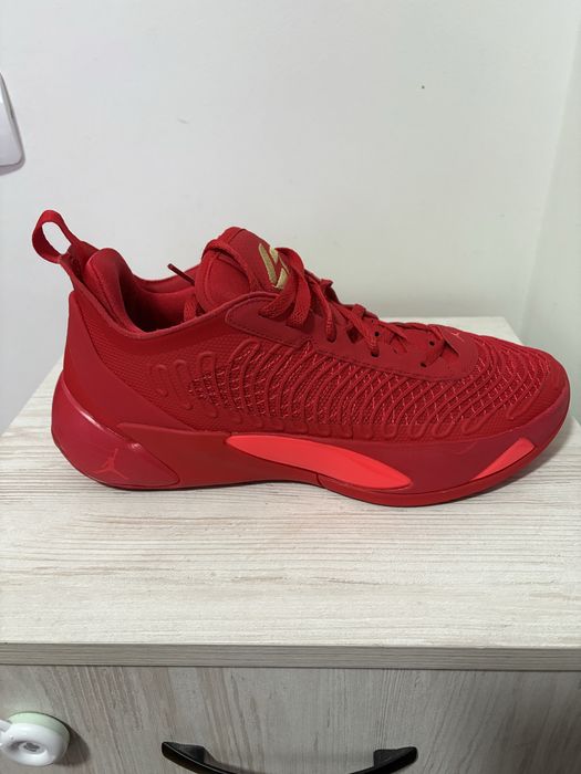 Маратонки Jordan Luka 1