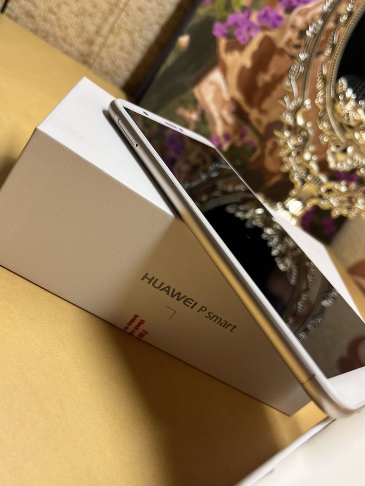 Продам Huawei P Smart