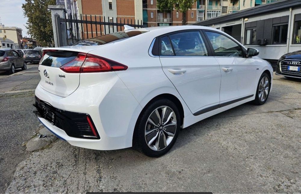 Hyundai Ioniq Hybrid 2019 - 143000km carte service