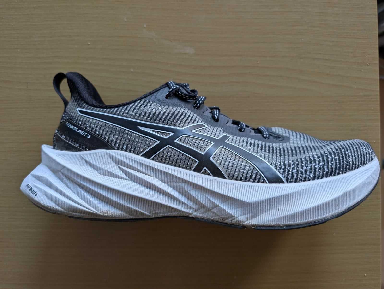 Nike Zoomx Invincible Run, Vomero 17 , Puma Deviate Nitro 2, Тичане