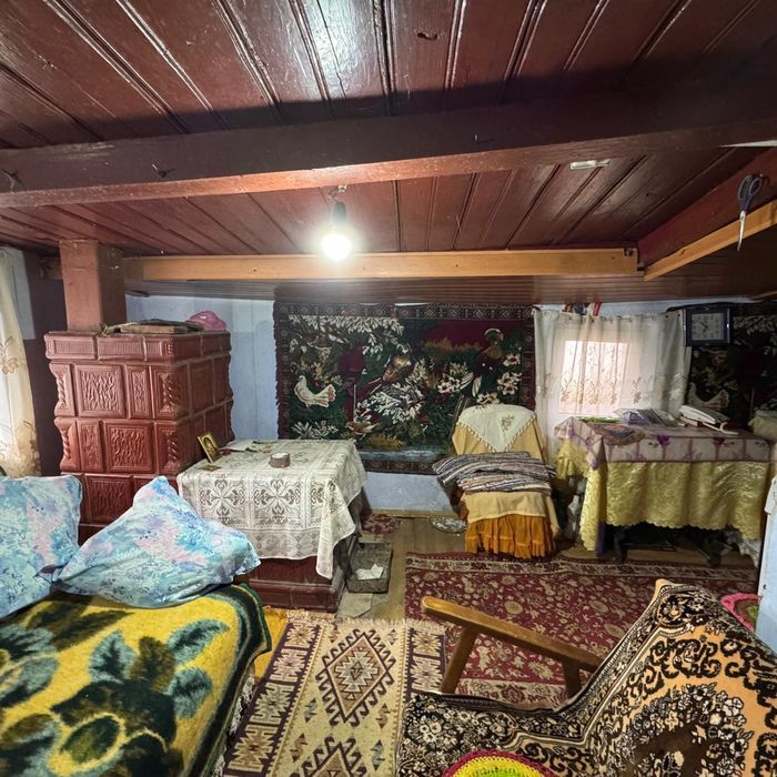 Casa si teren in localitatea Cozmesti, comuna Cozmesti, jud.Vaslui