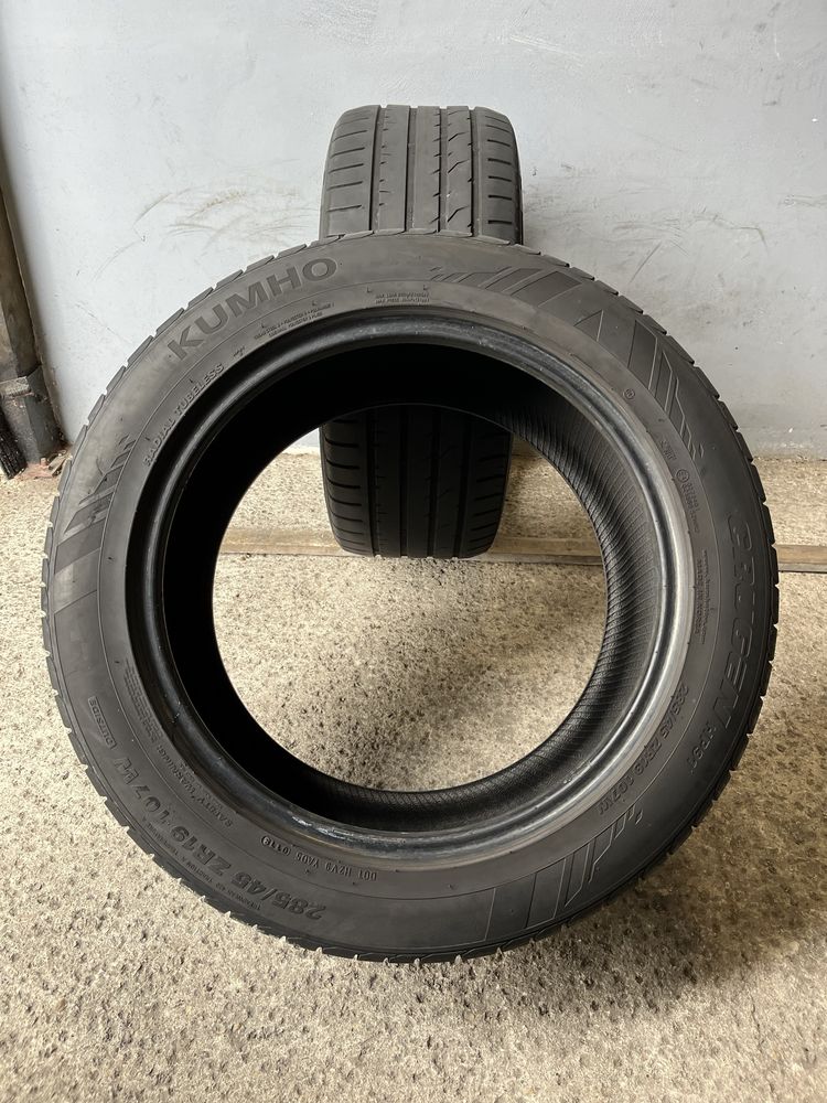 Гуми 285/45/19 KUMHO Grugen HP