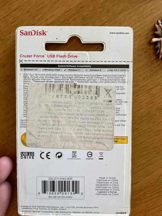 USB flash drive 16 GB, argintiu, nou