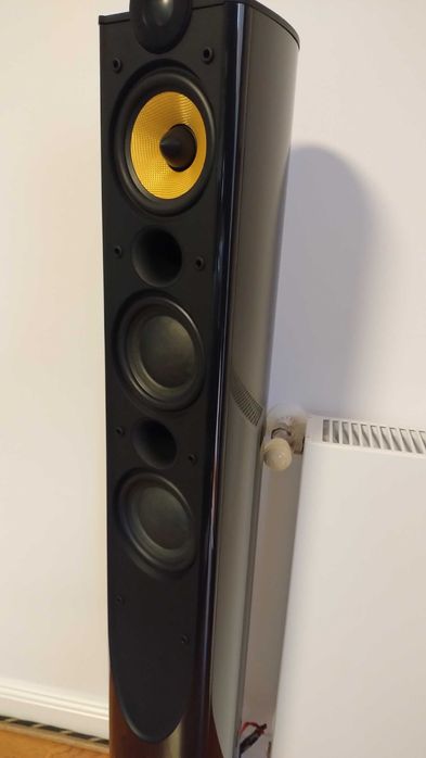 Sistem de boxe B&W Bowers & Wilkins XT