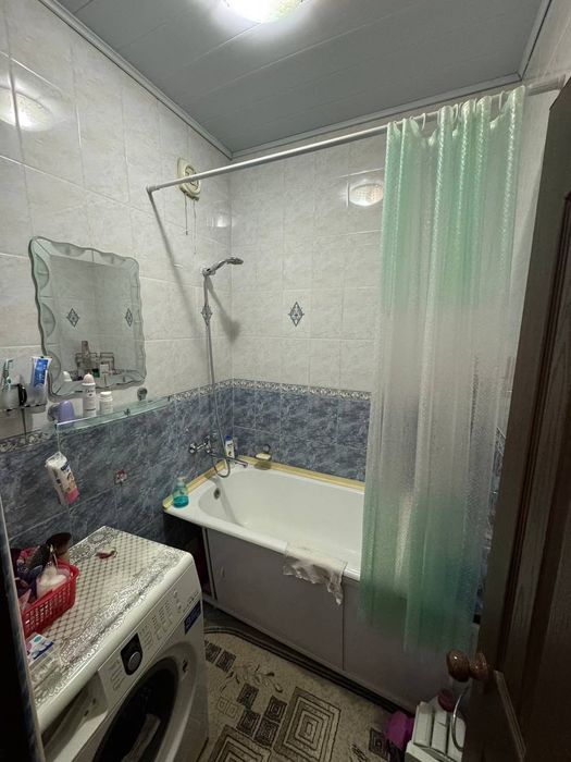 Сотилвоти срочно 2/3х комнат Юнусабад 12