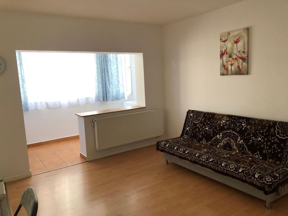 Închiriez apartament 2 camere zona Ștrand
