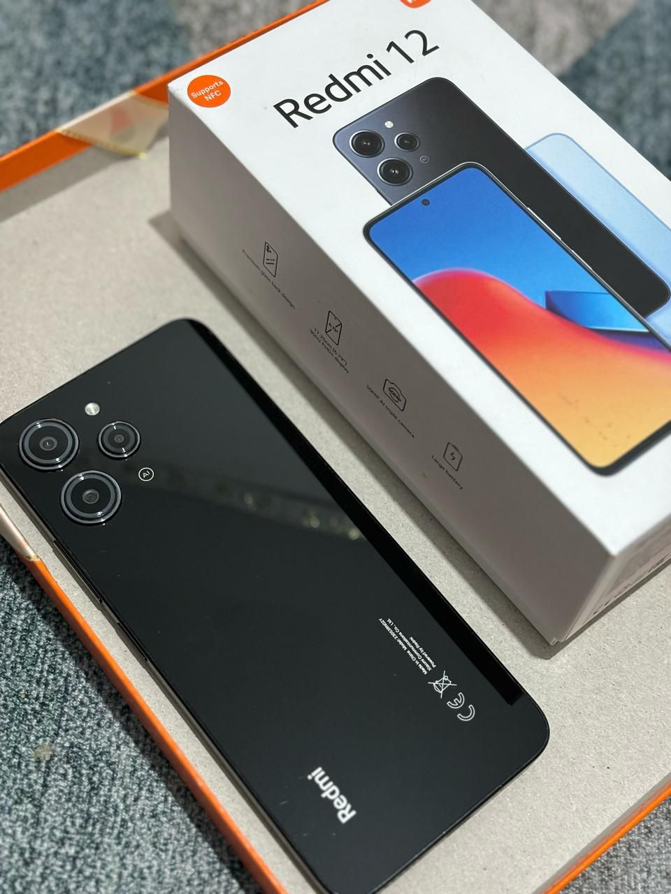 Redmi 12 жақсы жағдайда