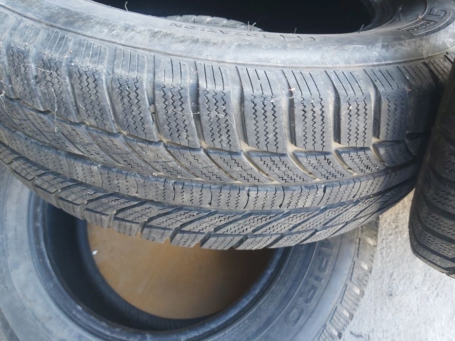 Зимни гуми за джип 215 65 16