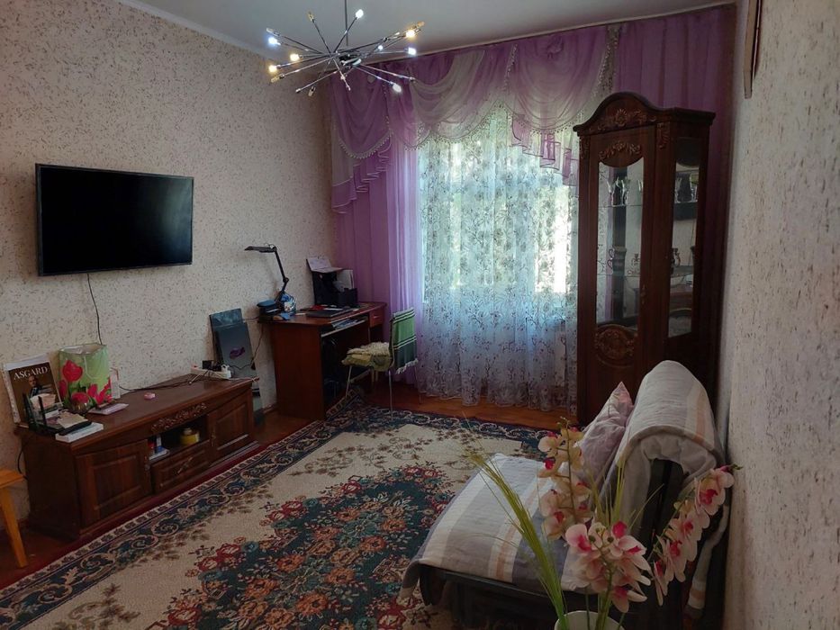 Продам свою квартиру ! 1 комн /3/5 Авиасозлар -2 возле рынка кадышева