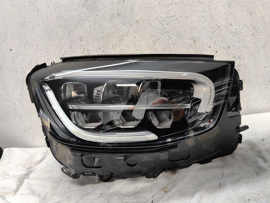Оригинален фар Мерцедес ГЛЦ  Mercedes 253 GLC Led Feis